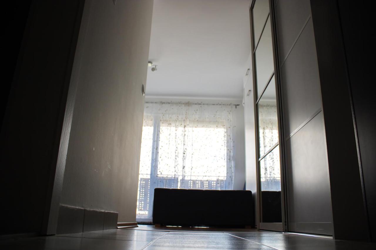 Studio Apartman Miljacka 13 塞拉耶佛 外观 照片