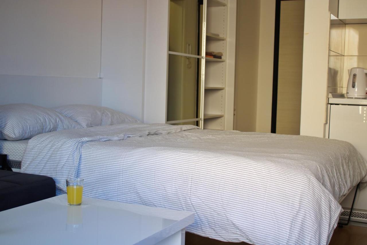 Studio Apartman Miljacka 13 塞拉耶佛 外观 照片